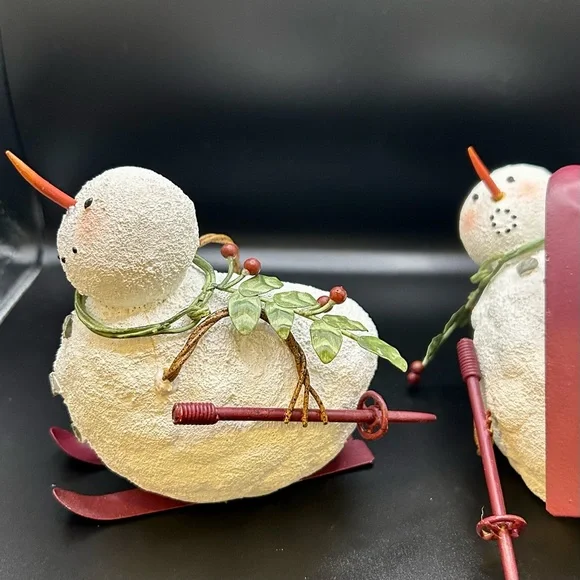 Skiing Snowmen Figures - Picture 4 of 13